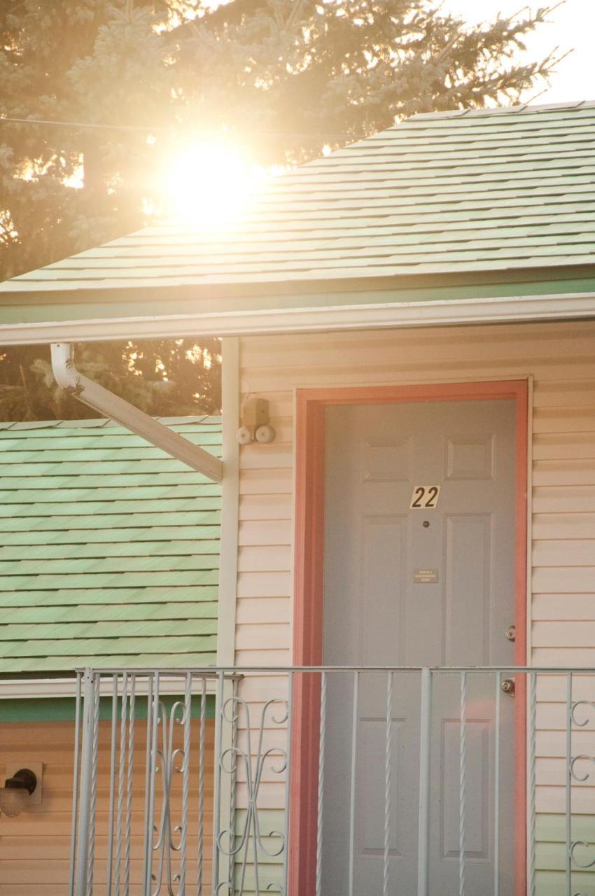 Sunset Motel Creston Ngoại thất bức ảnh